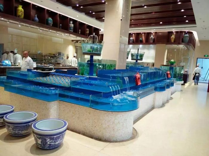 酒店海鲜池